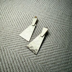 Kendra Scott GoldStatement Earrings